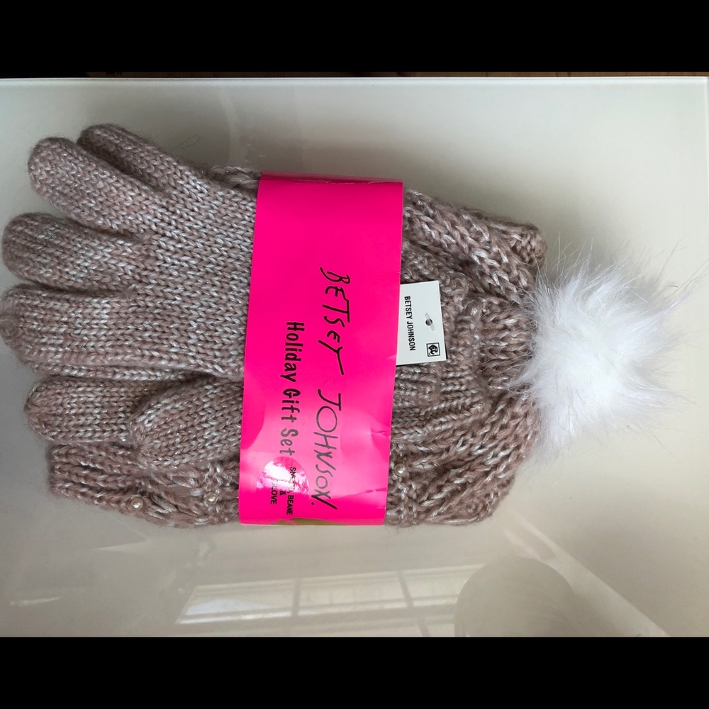 Brand new!  Betsey Johnson holiday set